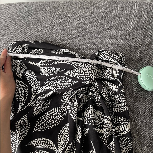 Dynamite Midi Skirt - Picture 9 of 9